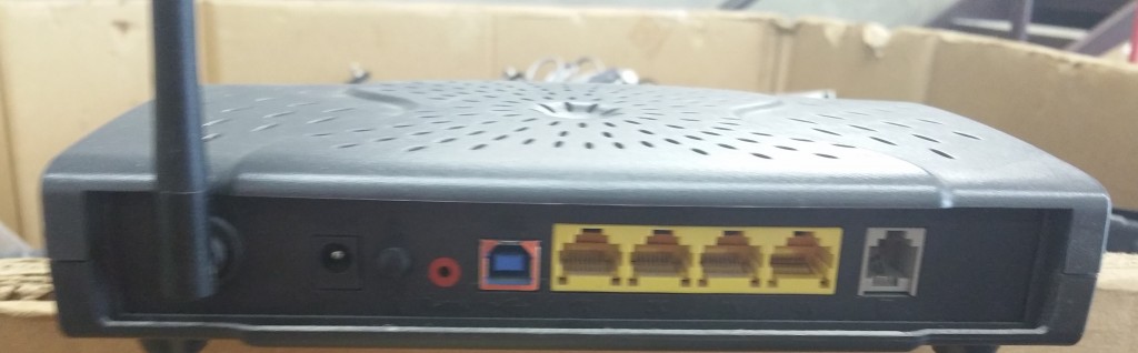 Comtrend 5361T Wireless G ADSL Modem Back
