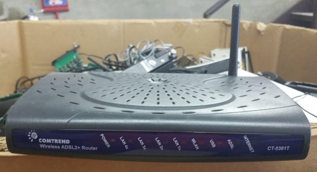 Comtrend 5361T Wireless G ADSL Modem Front