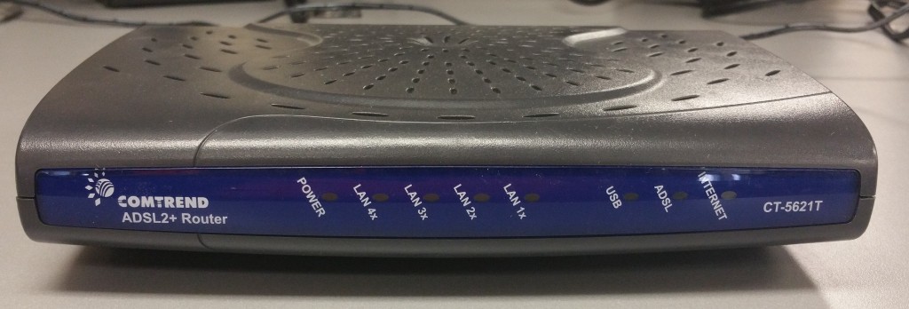 Comtrend 5621 Front